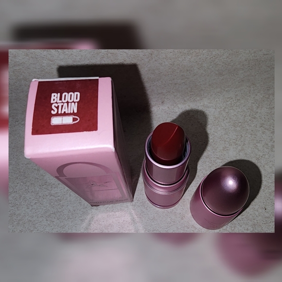 Jeffree Star Blood Stain Tinted Lip Balm NEW! - Picture 3 of 8
